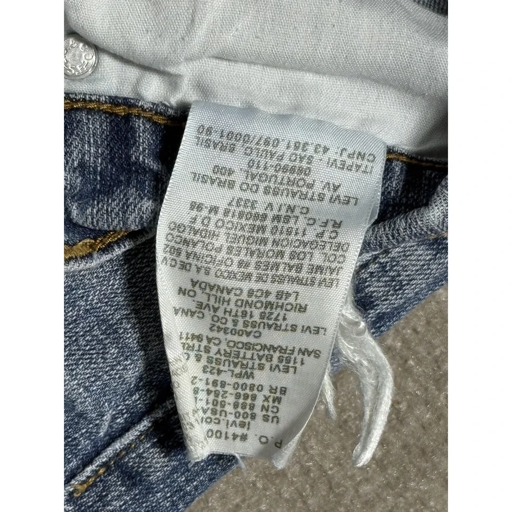 Levis 505 Jeans Mens 36x31 Blue Straight‎ Leg Medium Wash Classic Denim Pants